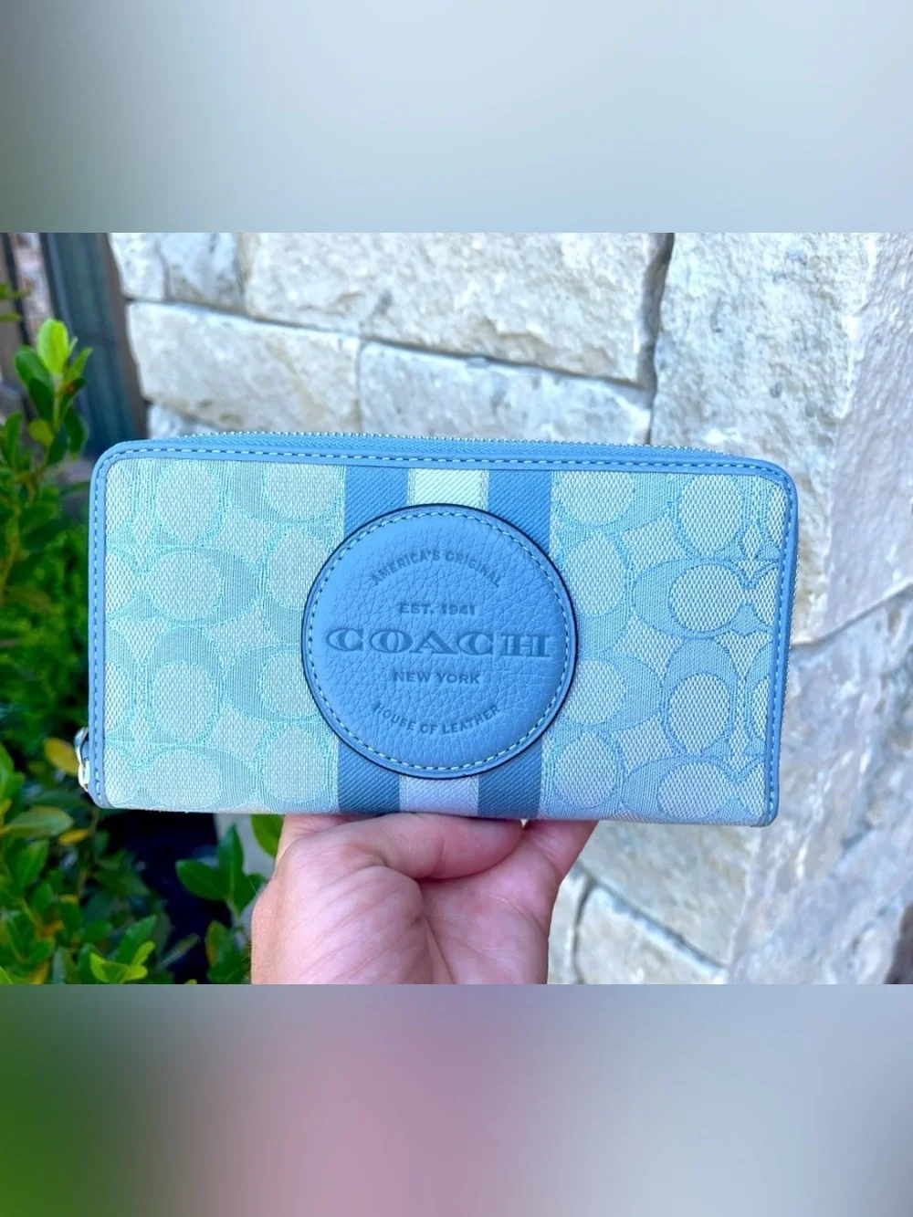 ✨Brand New Coach Dempsey Large Phone Wallet ✨